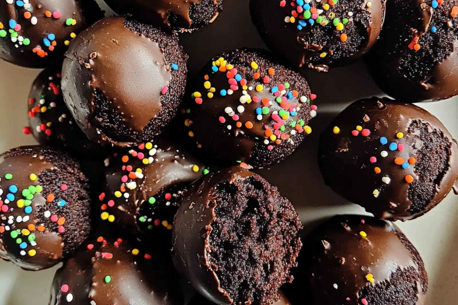 Chocolate Cake Pops Homemade Easy Recipe You Need Now